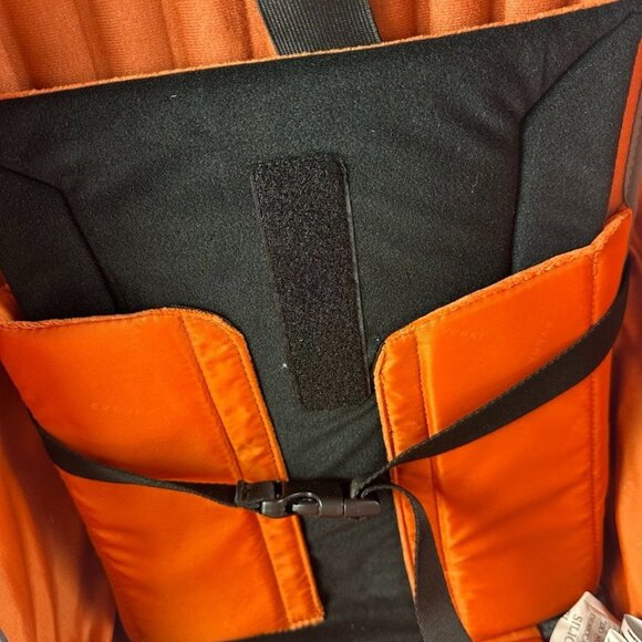 Everki Atlas Wheeled Laptop Backpack 13 to 17.3-Inch Adjustable Business Travel - Picture 9 of 12